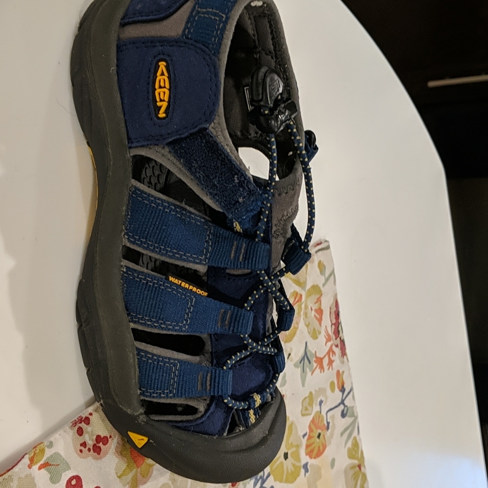 Boys Keen sandals - Picture 4 of 4